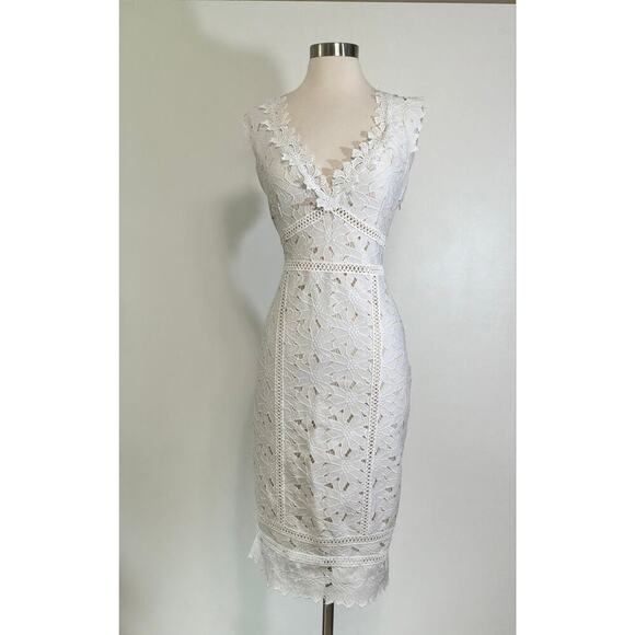 Saylor Dresses & Skirts - Saylor All-Over-Lace Midi Dress in White Size Large